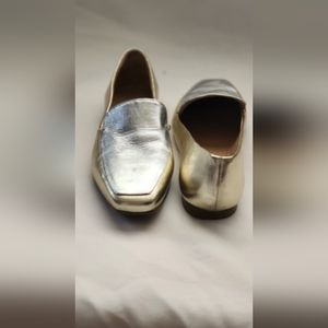 Bernardo loafers size 6 1/2